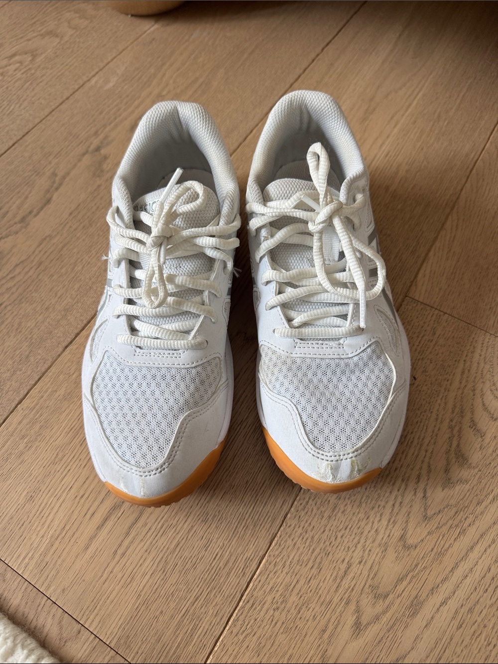 Women’s  ASICS
Upcourt 6 Volleyball Sneakers
